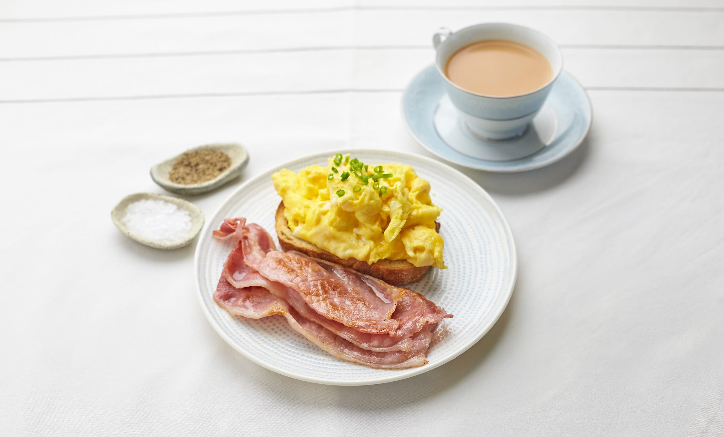 Proper Scrambled Eggs &bull; Scramble Egg